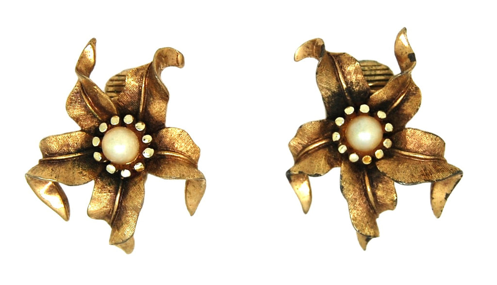 Boucher Lily 2081 Gold Tone Vintage Figural Earrings
