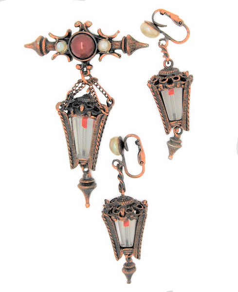 Hollycraft Dangle Christmas Lucite Lantern Brooch & Vintage Dangle Earrings