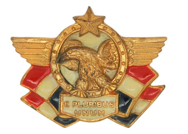 Accessocraft Patriotic WW2 E Pluribus Unum Vintage Figural Pin Brooch