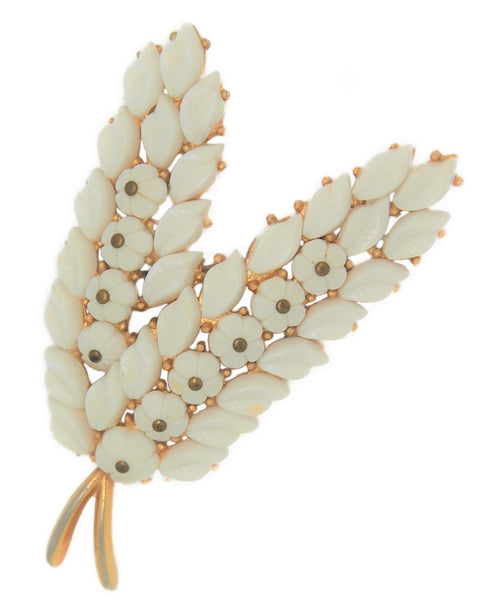 Trifari Milk Glass Flowers & Leaves Double Stem Vintage Figural Pin Brooch
