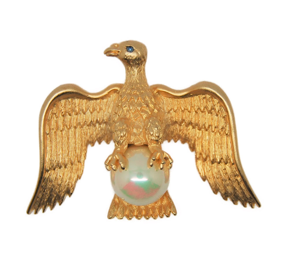 TJMF Patriotic Eagle Pearl Vintage Figural Pin Brooch