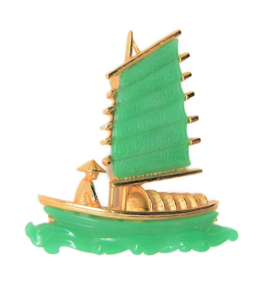 Carnegie Oriental Junk Boat Jade Green Vintage Figural Pin Brooch 1950s
